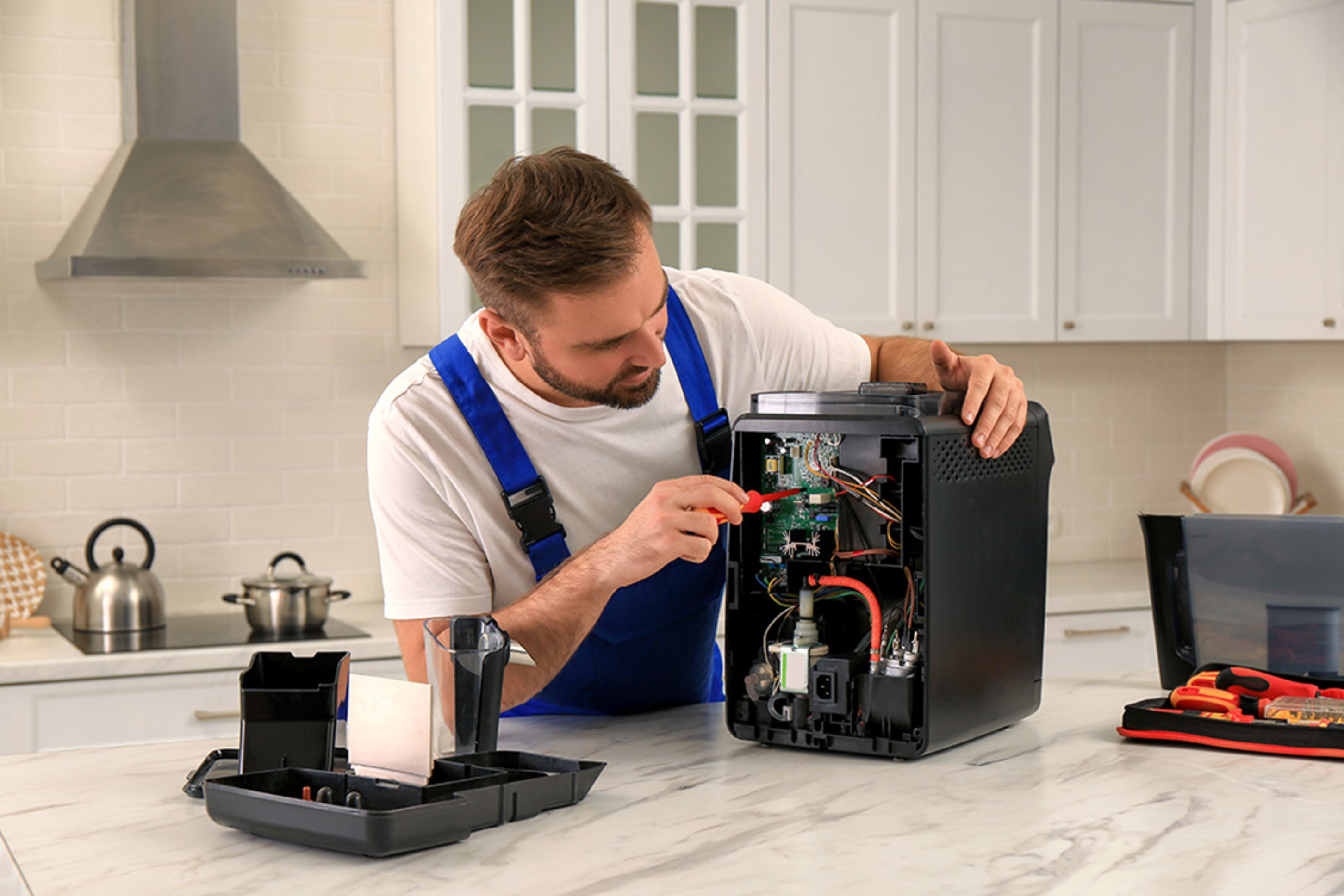 Kaffeevollautomaten-Service bei Elektrotechnik Nill GmbH in Bodelshausen