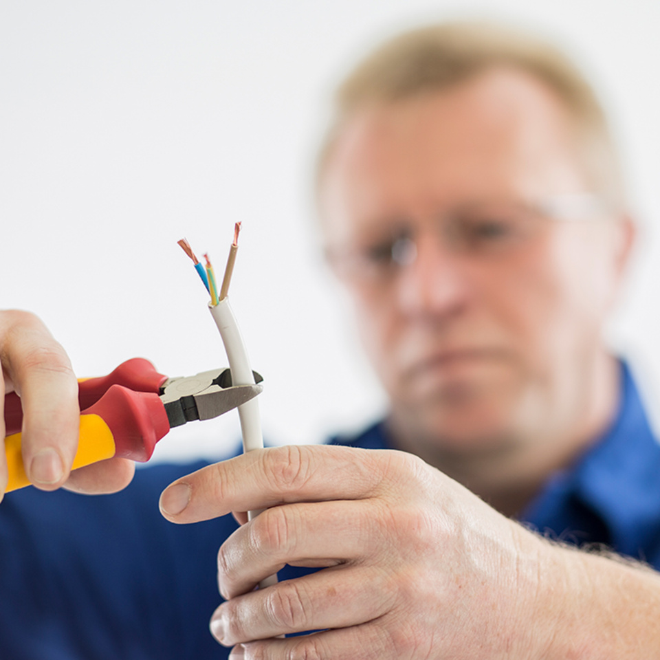 DGUV Vorschrift 3-Check bei Elektrotechnik Nill GmbH in Bodelshausen